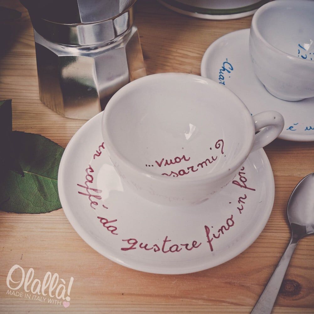 tazzina-messaggio-segreto-sul-fondo