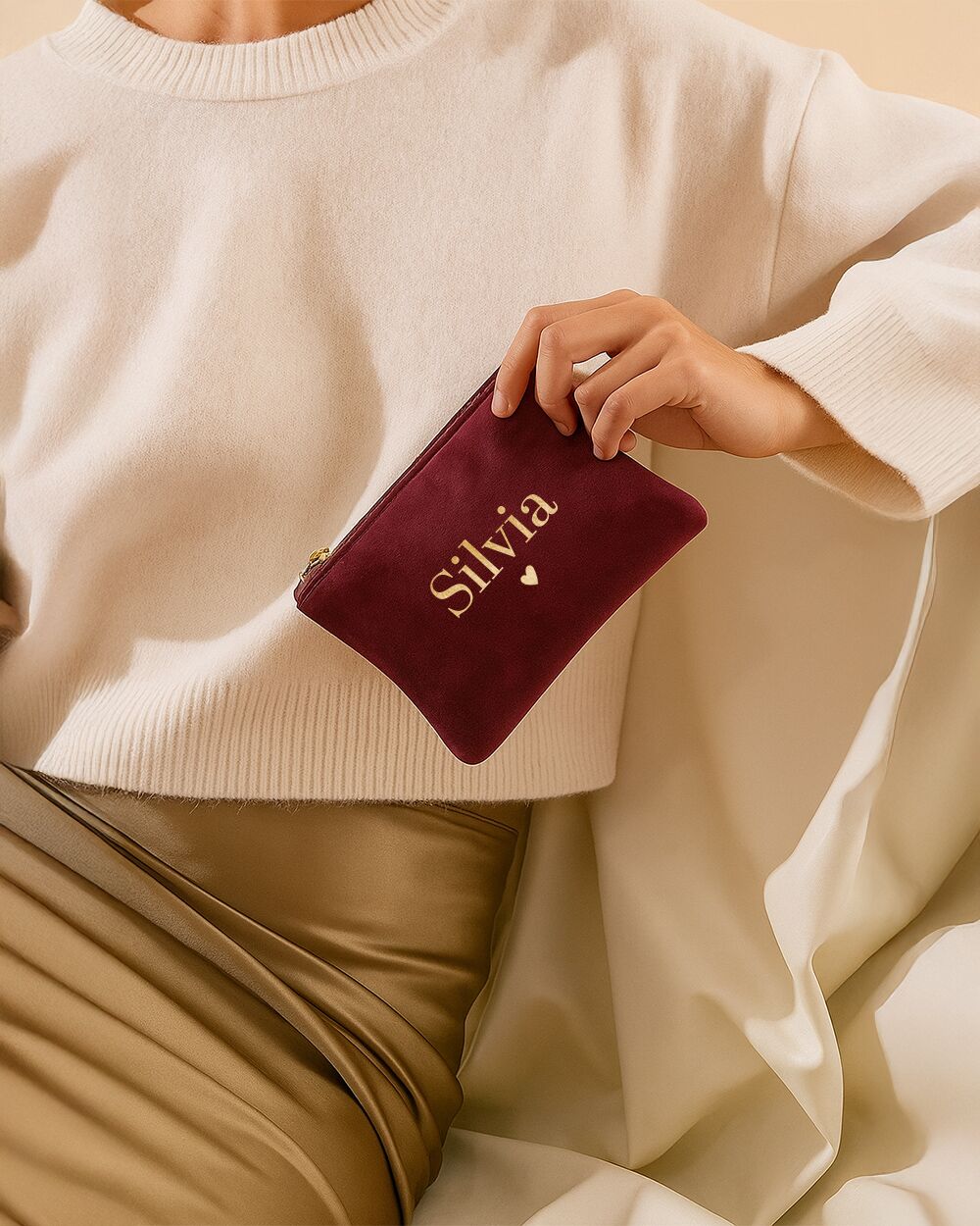 borsellino-velluto-zip-personalizzato-nome-regalo-lei-pensierino9