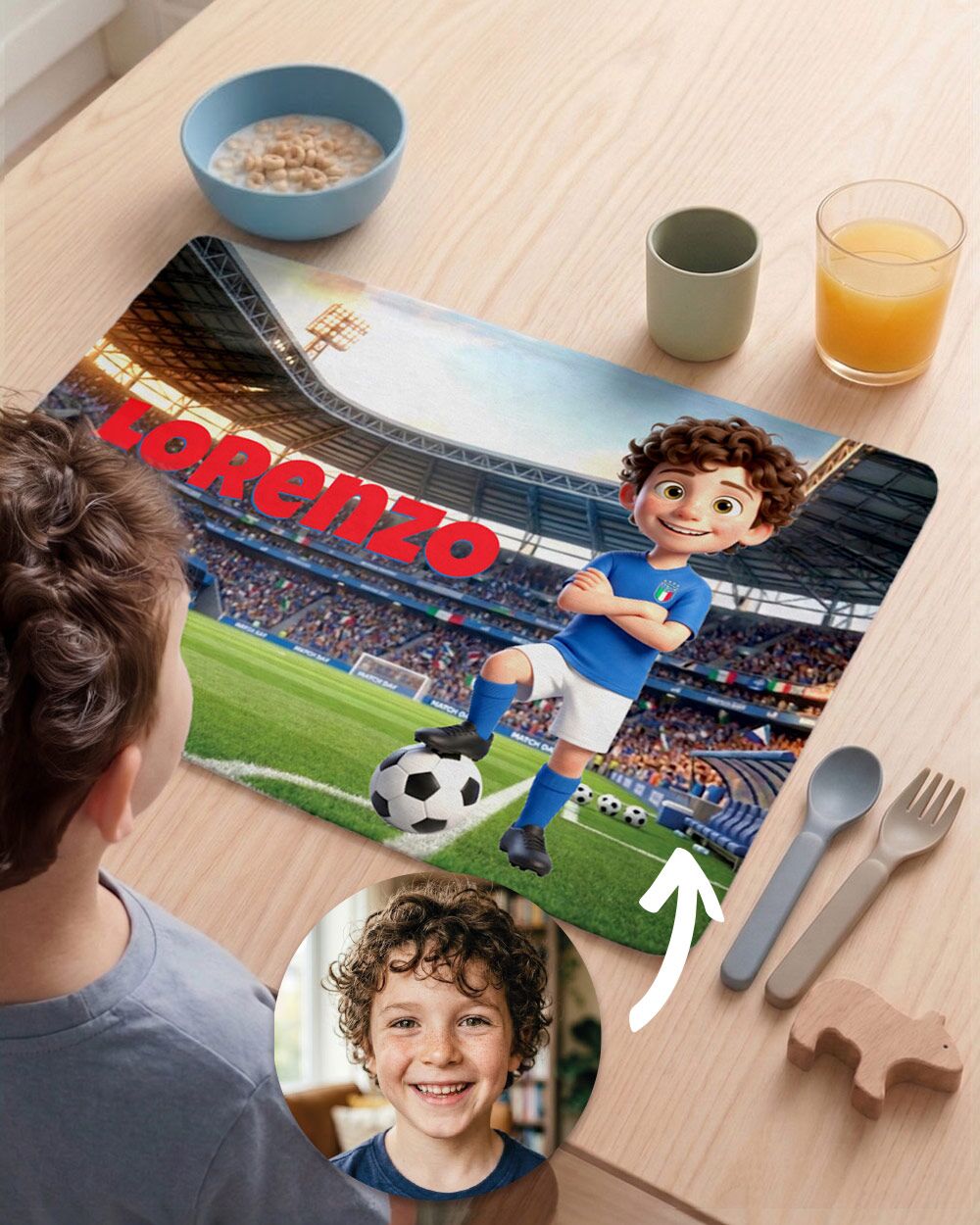 Tovaglietta Personalizzata Calciatore con Foto Cartone Animato 3D del Tuo Bambino – Idea Regalo Scuola Compleanno Bambino - immagine 3