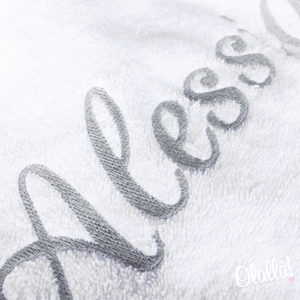 Asciugamano Ricamato da Viso 60x110 cm, Personalizzato con Nome in Corsivo Classico - Idea Regalo per la Casa, per Lei, per la Famiglia - immagine 5