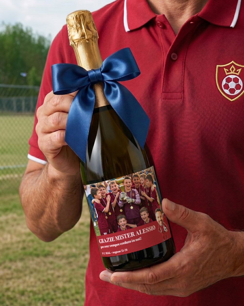 regalo-personalizzato-bottiglia-vino-cassettina-allenatore-calcio-foto02