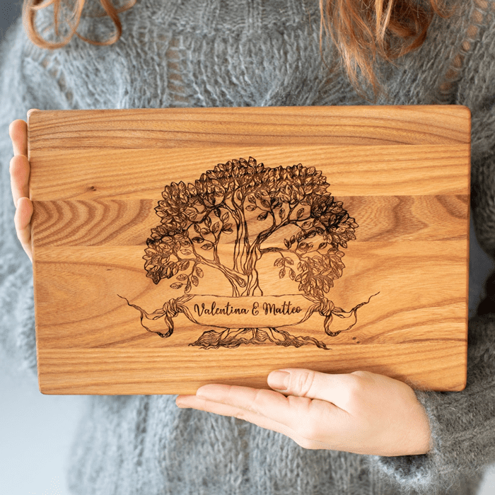 Tagliere Personalizzato con Nomi e Albero della Vita - Idea Regalo per San Valentino, Anniversario