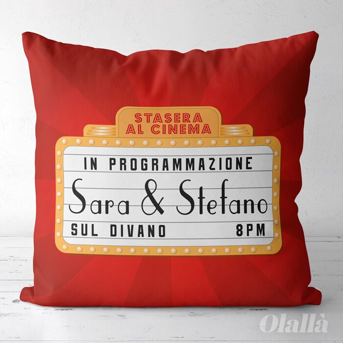 cuscino-cinema-regalo-personalizzato-lui-lei