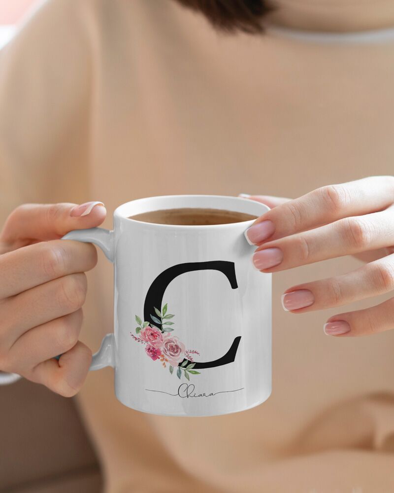 tazza-iniziale-fiori-nome