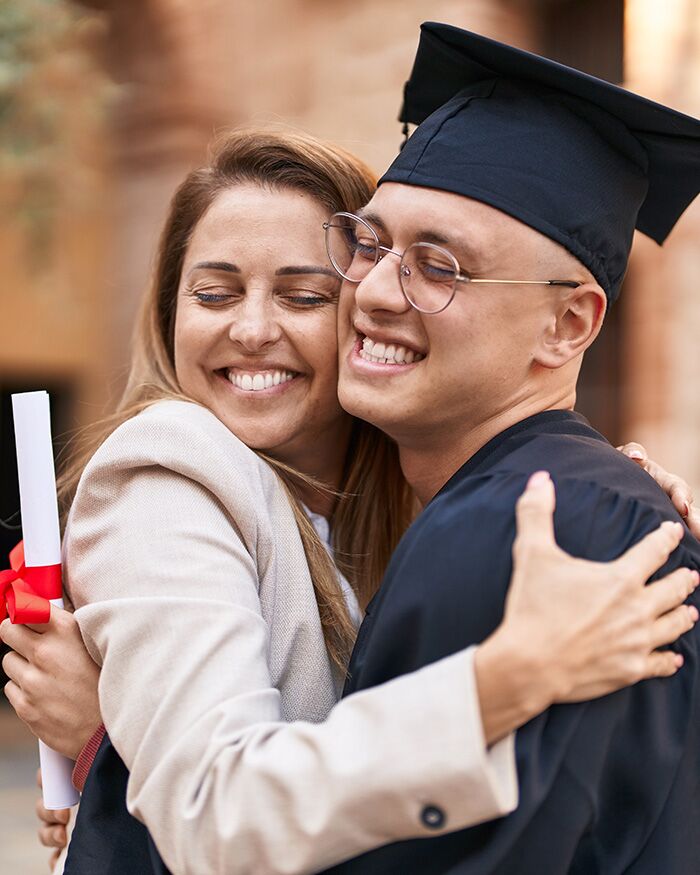 20 Frasi Auguri Laurea Cugino