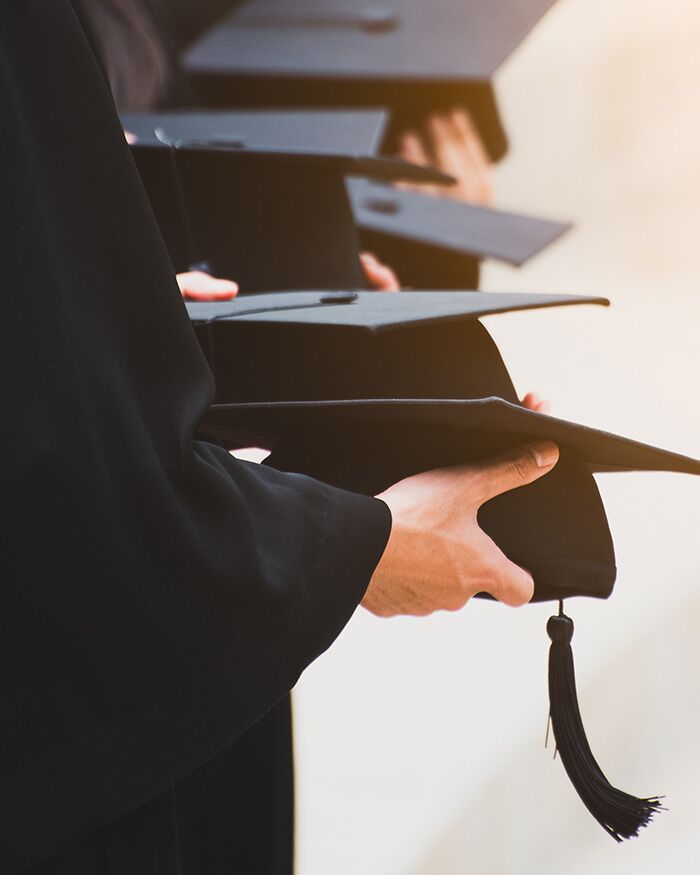 20 Frasi Auguri Laurea Fratello
