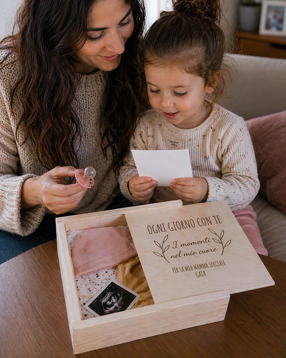 scatola-primi-ricordi-personalizzata-regalo-festa-mamma