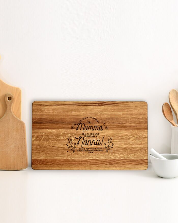 tagliere-personalizzato-regalo-mamma-promossa-nonna-fiori