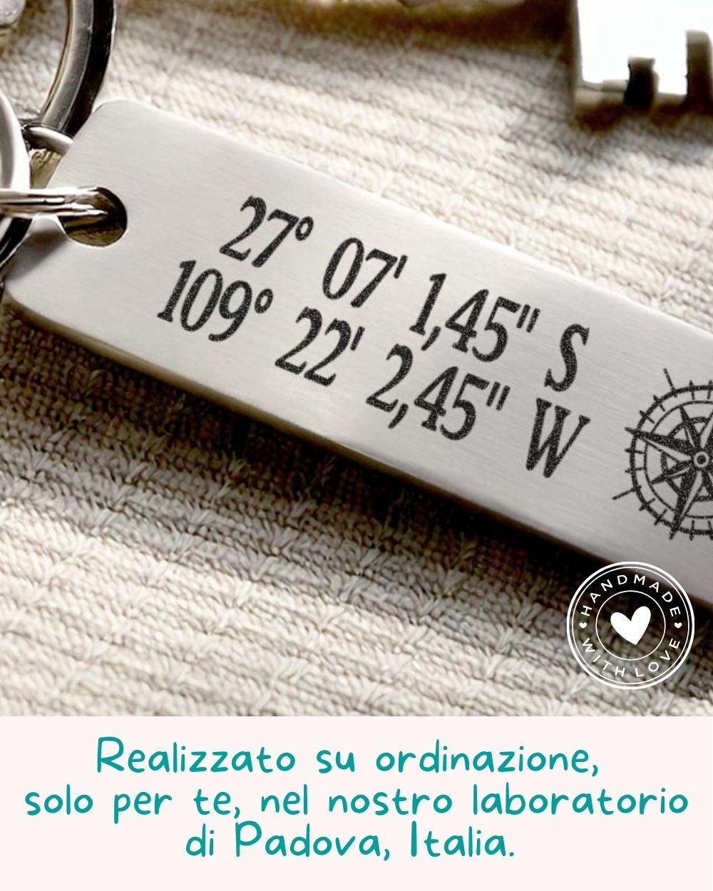 portachiavi-acciaio-inox-con-coordinate-e-rosa-dei-venti-idea-regalo-san-valentino-anniversario