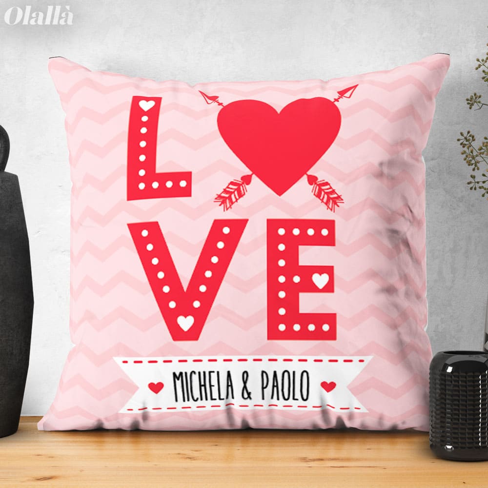 Cuscino Love Personalizzato Nomi