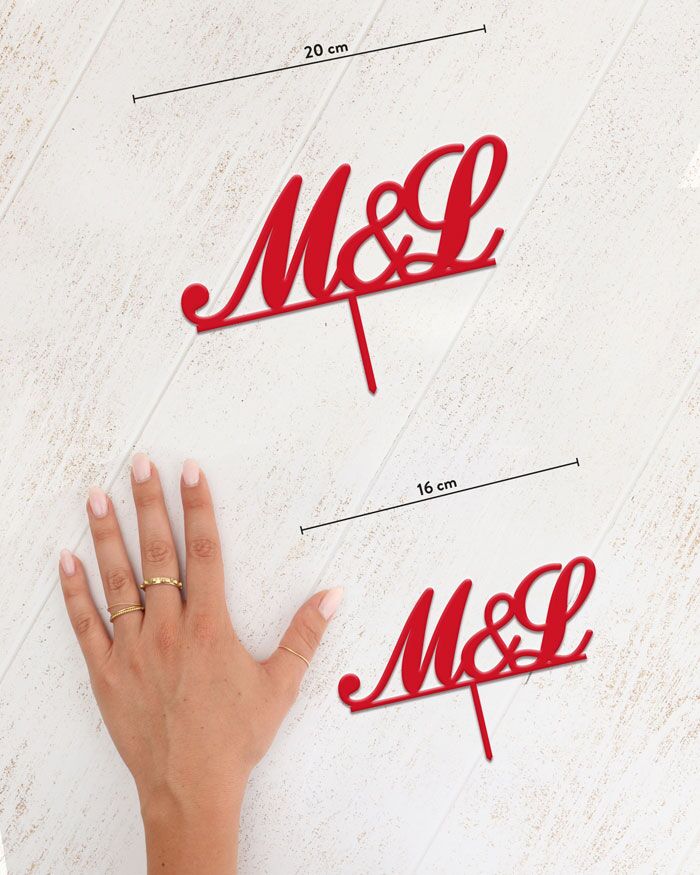 caketopper-dimensioni-iniziali-eleganti