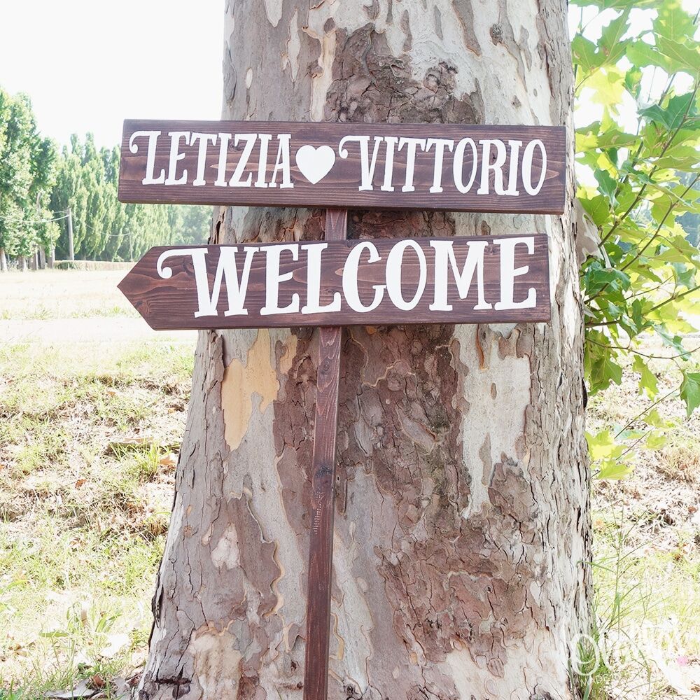 insegna-legno-sposi-personalizzata-decorazione