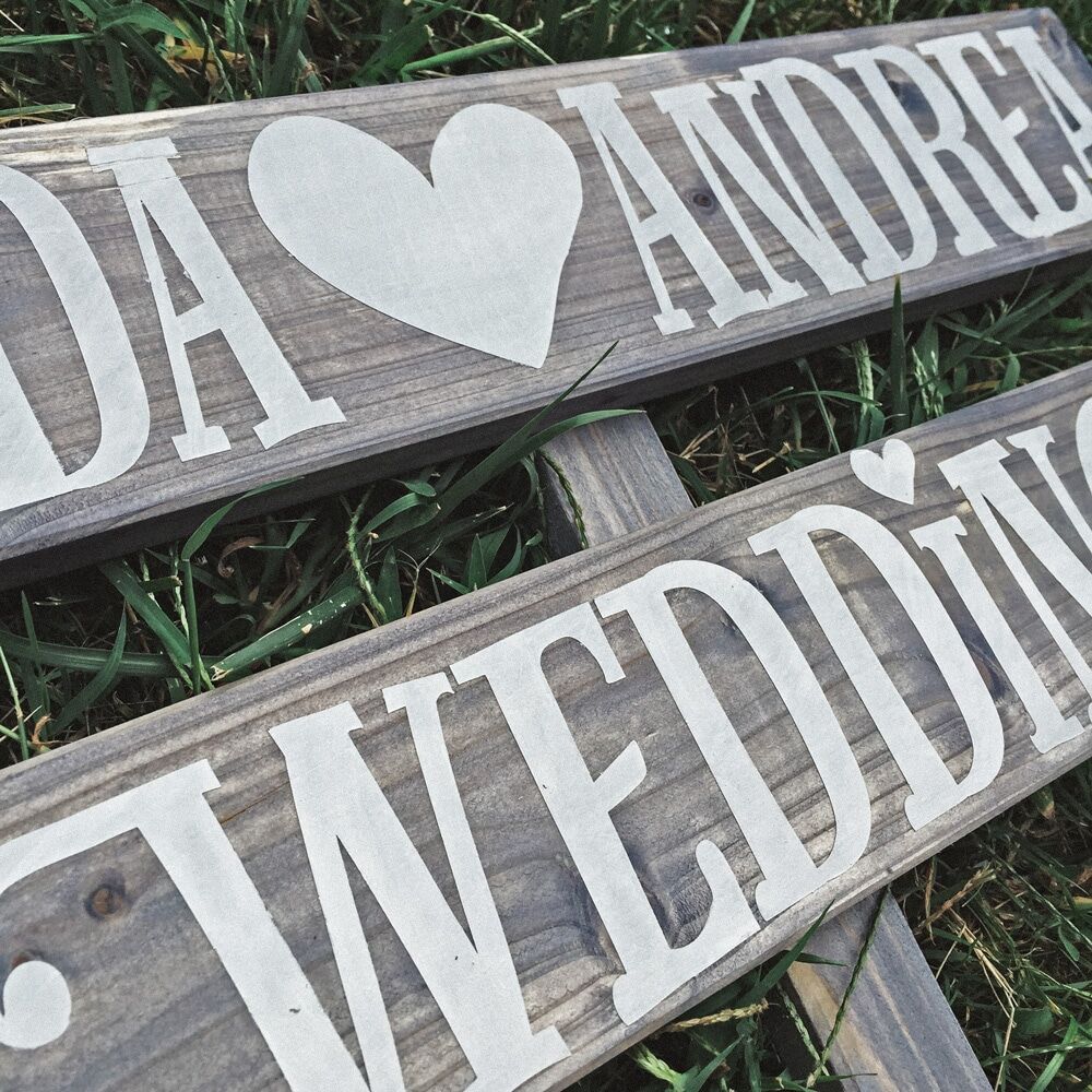 insegna-matrimonio-personalizzata-wedding-legno-direzione