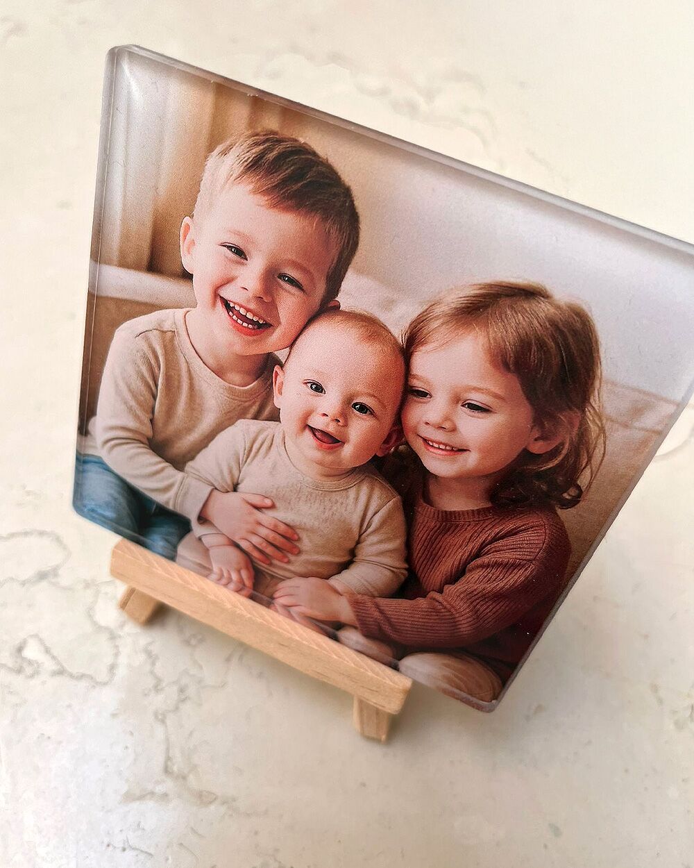 piastrella-su-cavalletto-con-foto-nipoti-bambini-regalo-personalizzato-nonnii2w