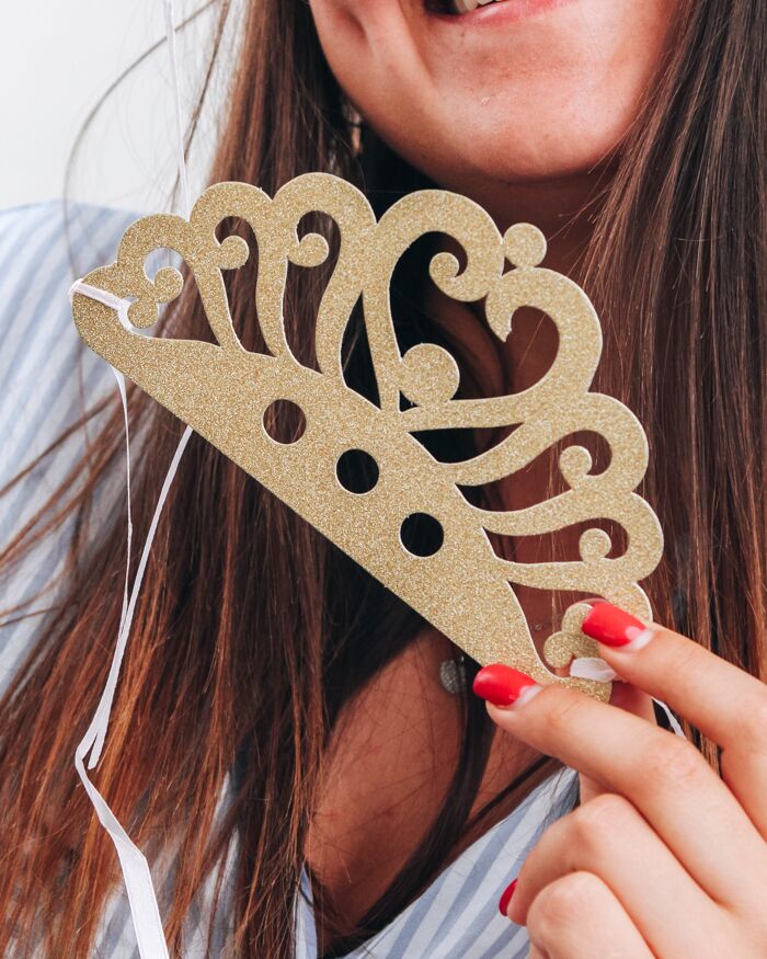 4 Tiara Oro Con Glitter (3)