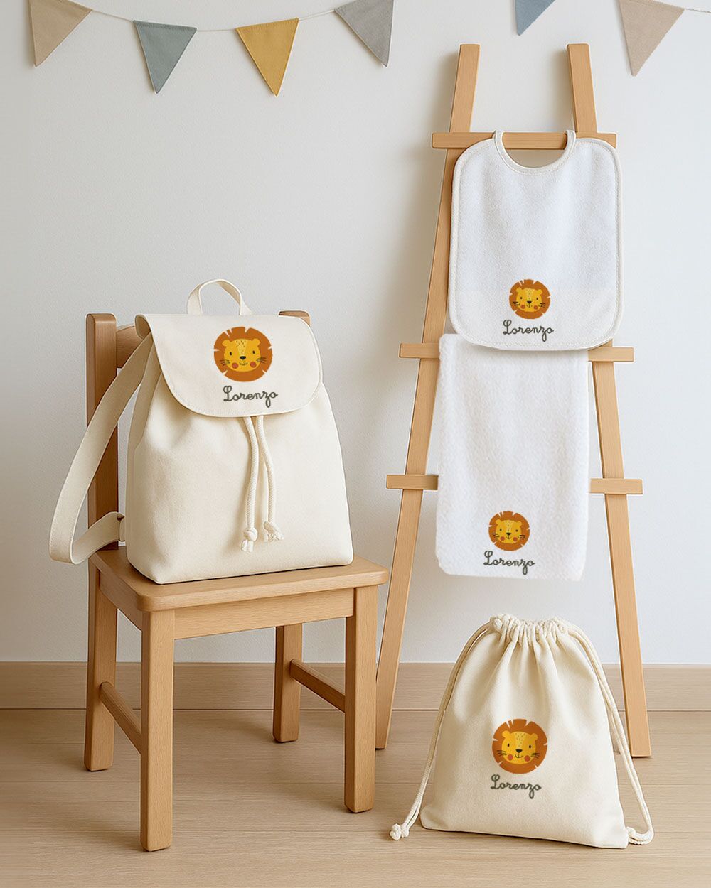 Set Asilo 4 Pezzi Personalizzato Stampa Animaletto Ricamato