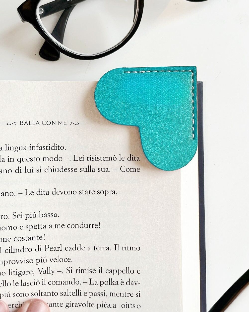 segnalibro-cuore-cuoio