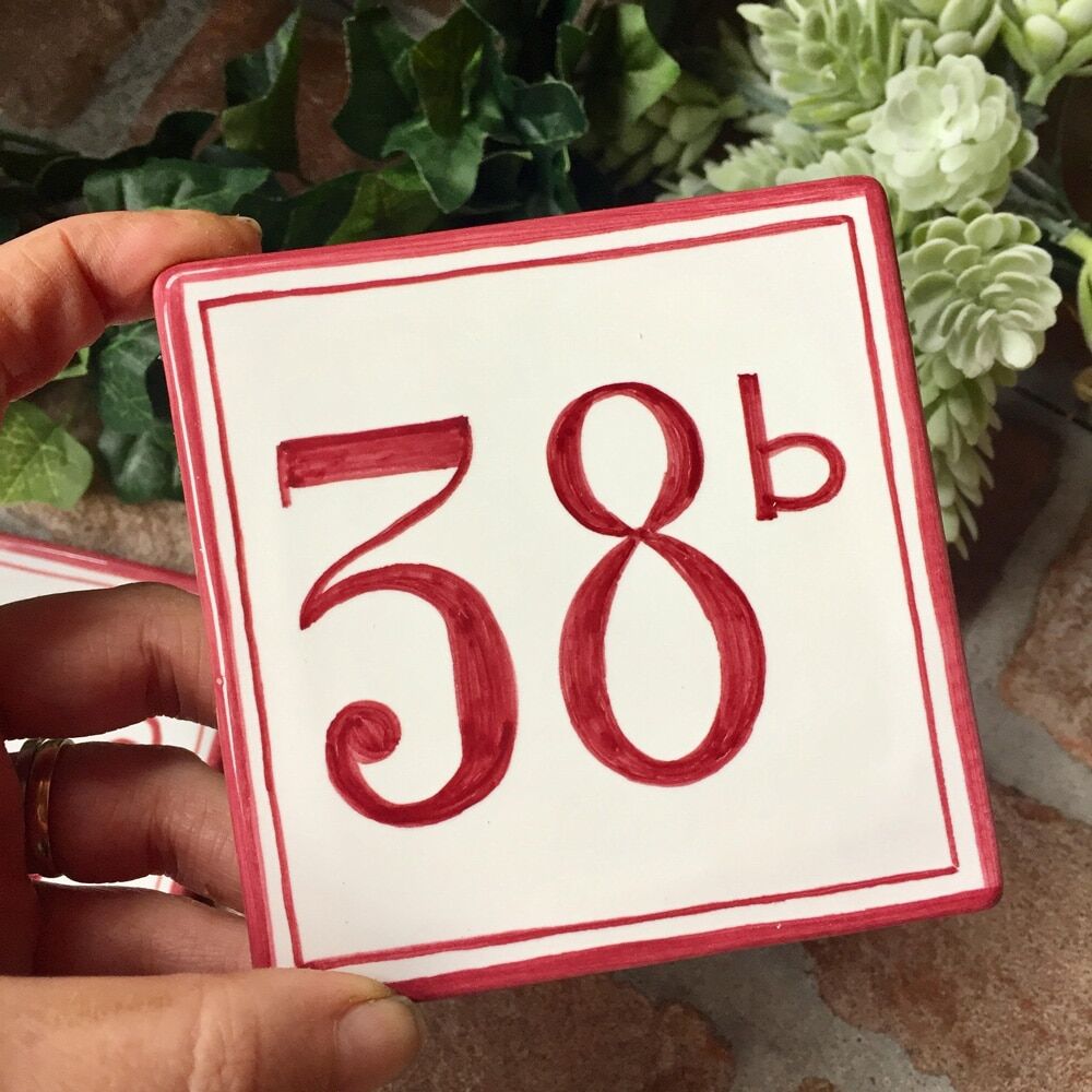 numero-civico-rosso-quadrato-piccolo-fatto-mano