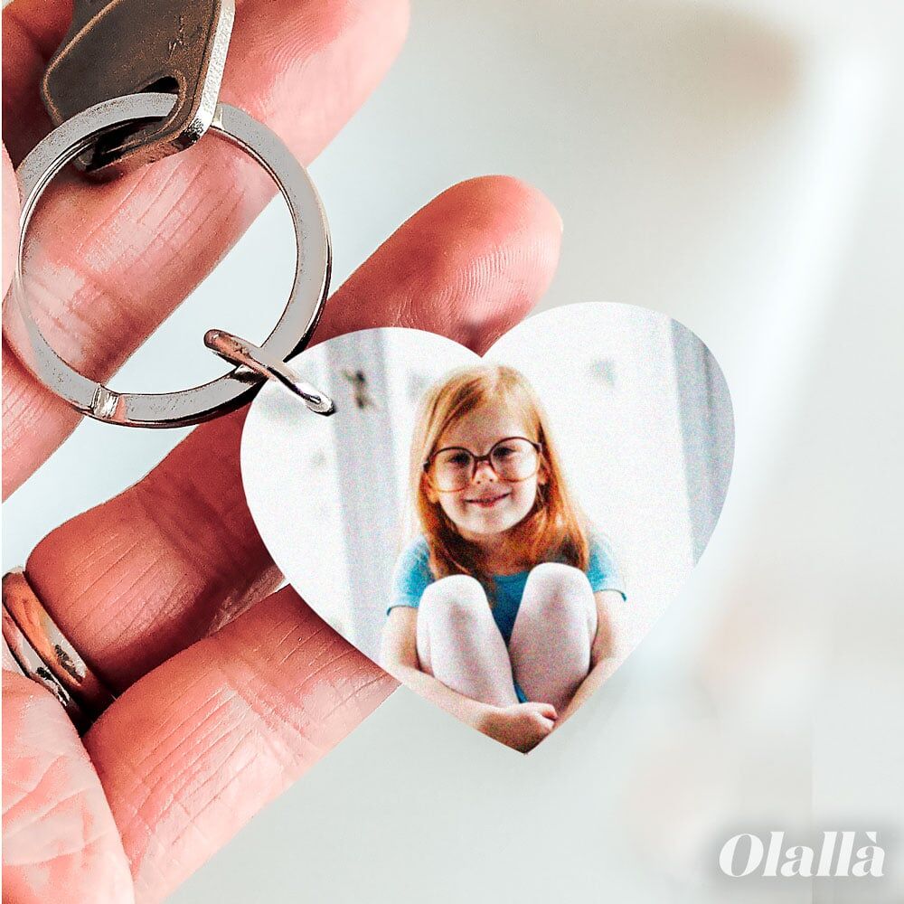 Portachiavi Cuore in Legno Personalizzato con Foto - Idea Regalo Festa del Papà - immagine 7