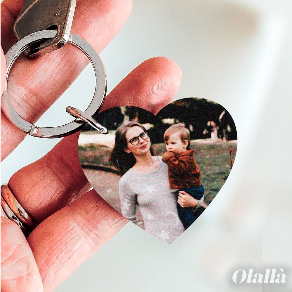 Portachiavi Cuore in Legno Personalizzato con Foto - Idea Regalo Festa del Papà - immagine 5