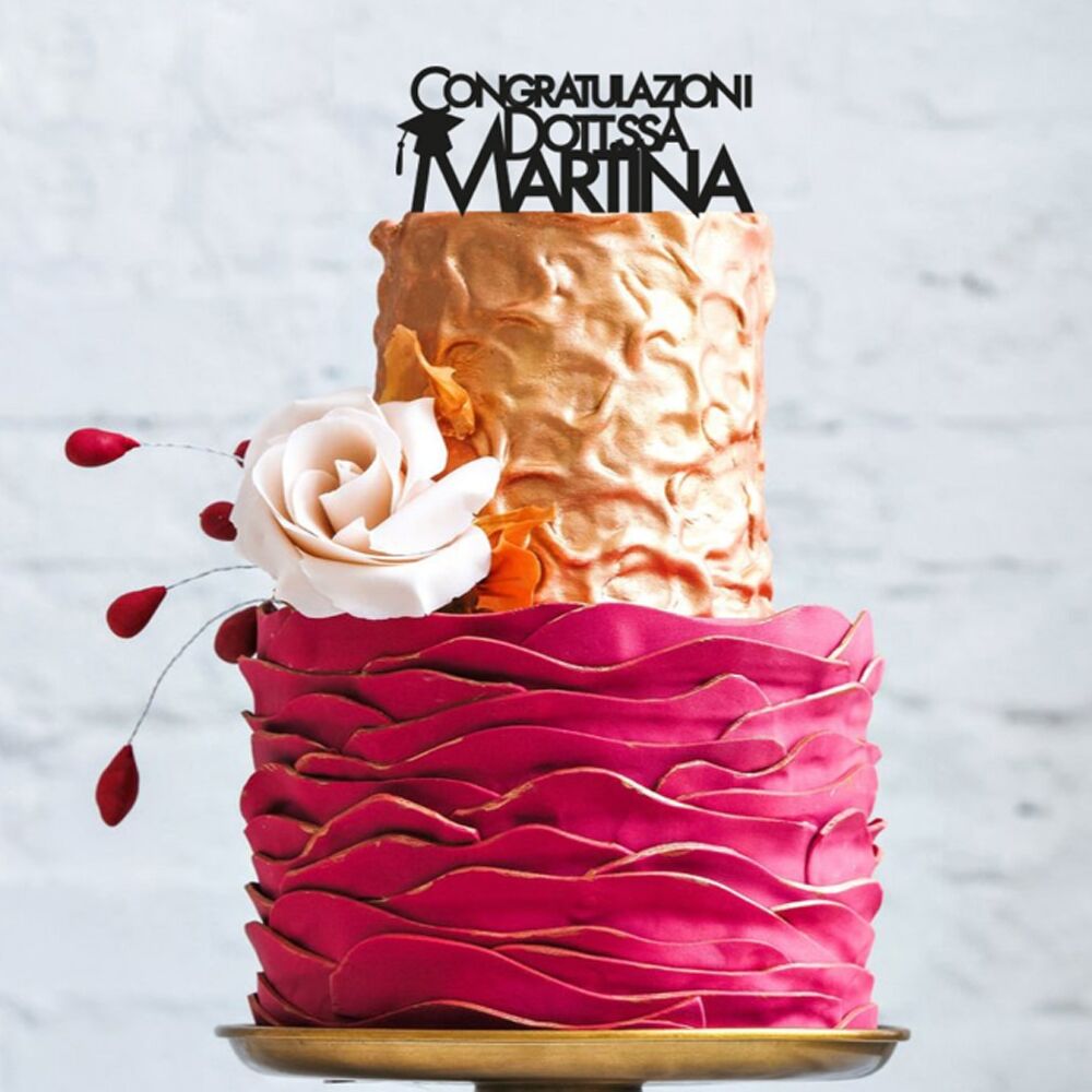 Cake Topper "Congratulazioni Dott.essa/Dott." con Nome e Tocco Laurea