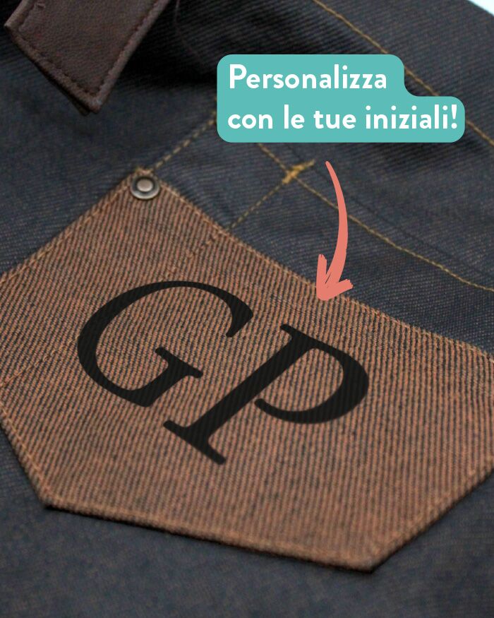 Grembiule Effetto Cerato con Pettorina in Pelle e Chiusura Regolabile Personalizzato con Iniziali - Idea Regalo Festa del Papà, per Amanti della Cucina e BBQ, del Giardinaggio e del Fai-Da-Te - immagine 2