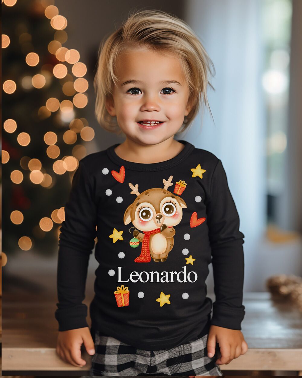Maglietta Natalizia per Bambino con Tenero Animale di Natale, Stelline, Personalizzata con Nome - immagine 4