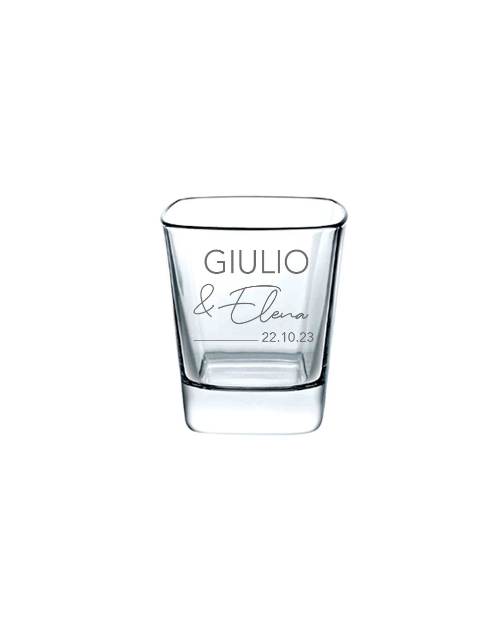 shot-con-nomi-sposi-bomboniera-bicchierino
