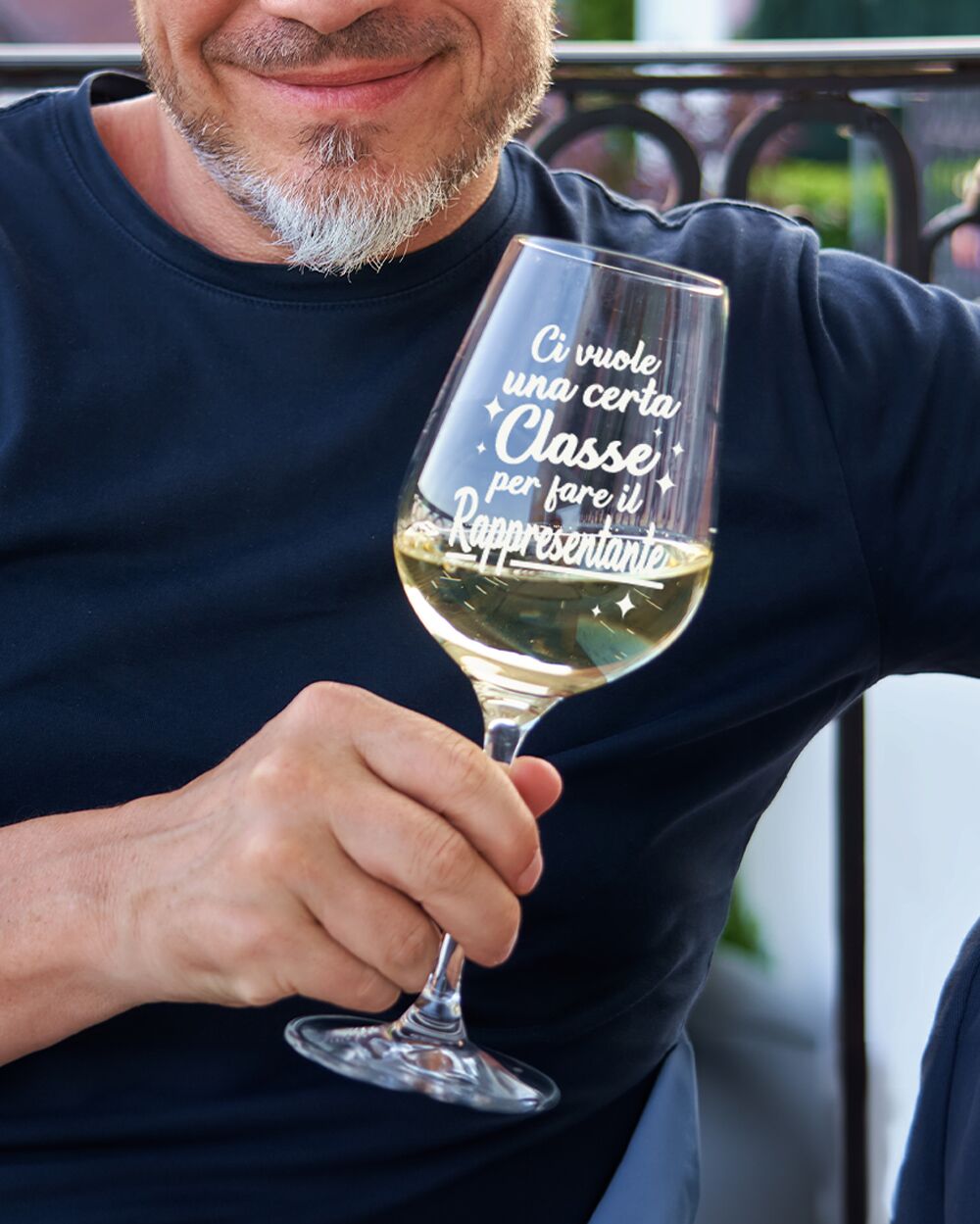 calice-vino-bicchiere-rappresentante--uomo-classe-scuola433333r53