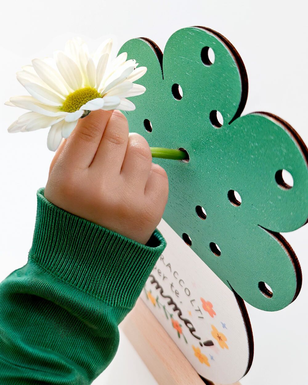 regalo-personalizzato-festa-mamma-fiori-targhetta