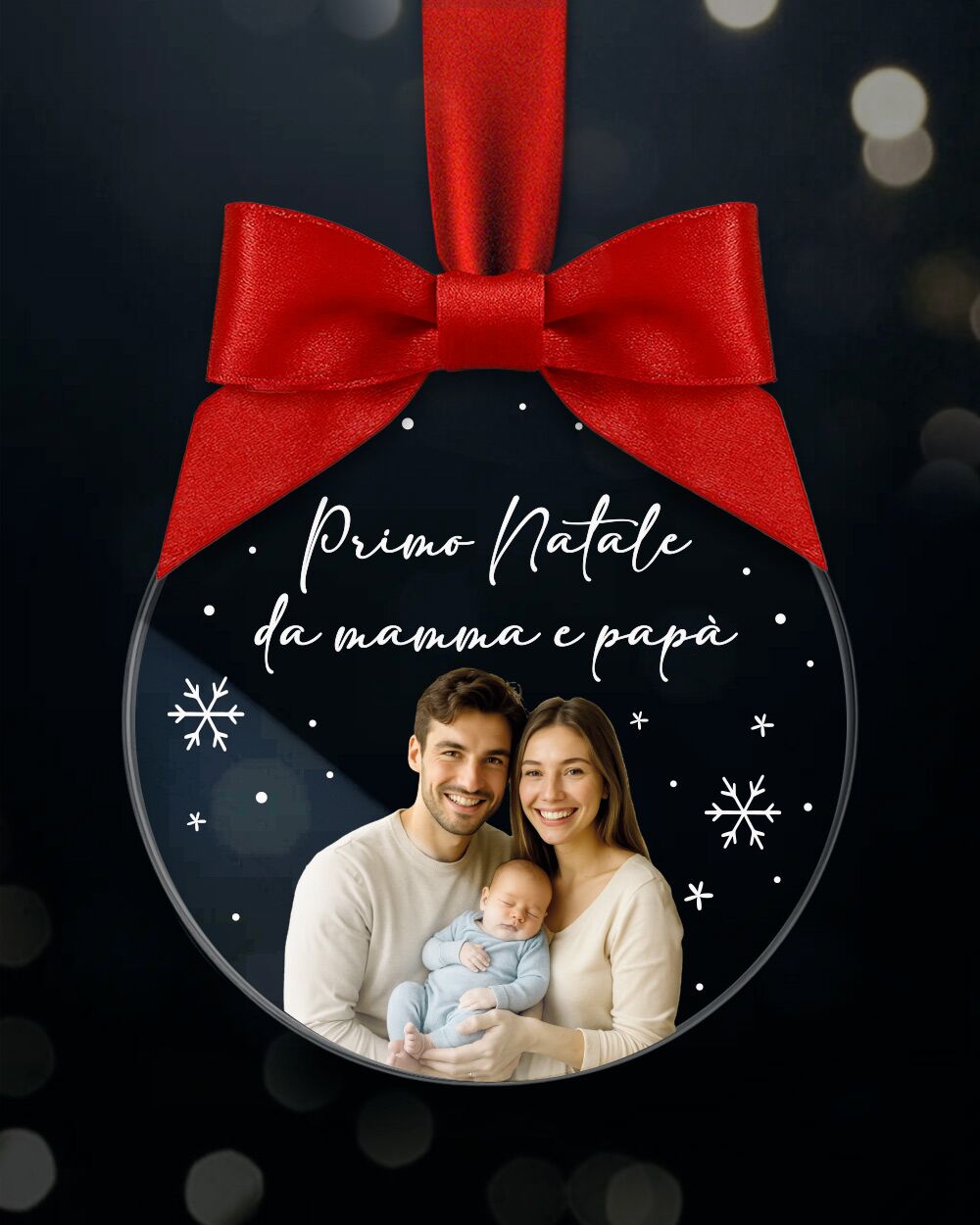 Pallina di Natale in Plexiglass, Decorazione Natalizia Personalizzata con Foto e Fiocchi di Neve "Primo Natale da Mamma e Papà" - Idea Addobbo per l'Albero, Regalo Natale Neo Genitori - immagine 8